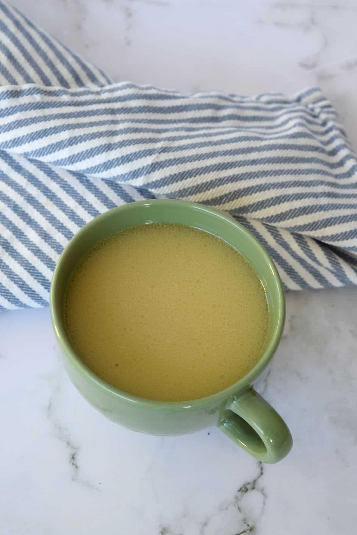 https://nourishmecookery.com.au/wp-content/uploads/2023/12/GAPS-Chicken-Stock-in-a-Mug.jpg